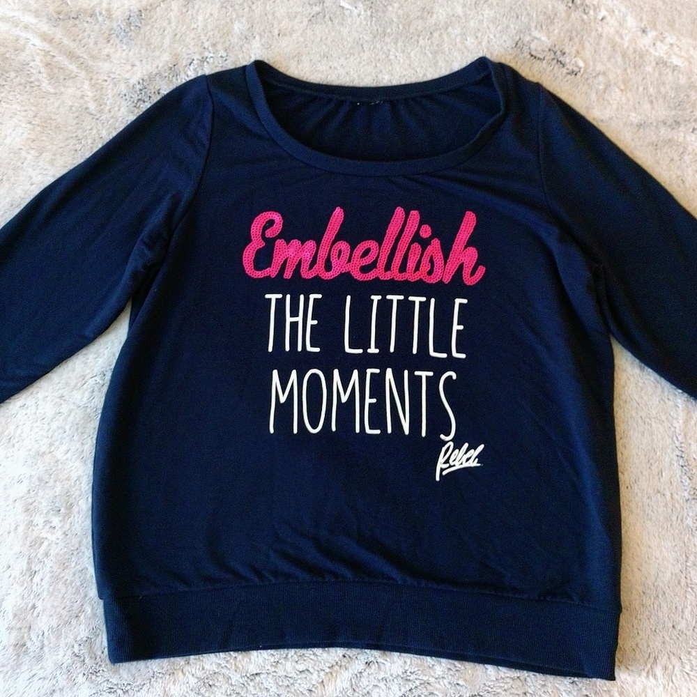 Women's sweatshirt